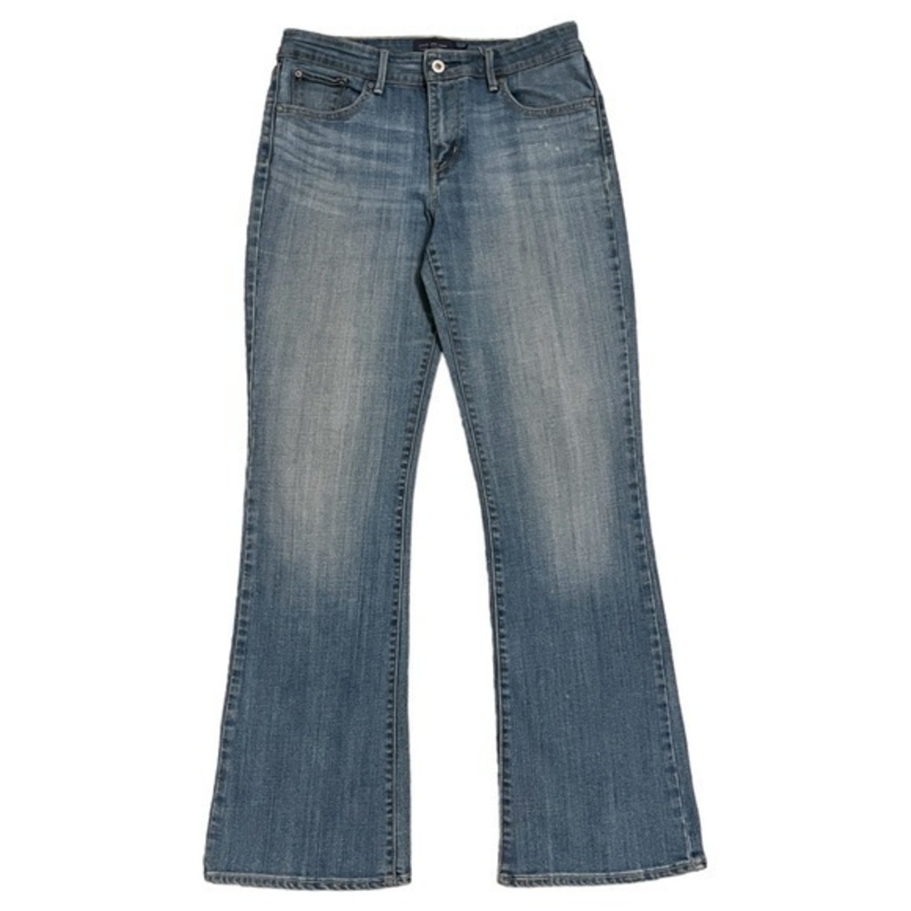 Women’s Levi’s Medium Wash Demi Curve Classic Boot Cut Jean